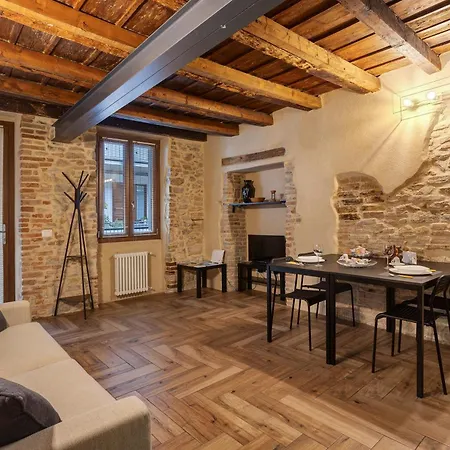 Maison Le Chic * Bergamo