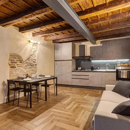 Maison Le Chic דירה *