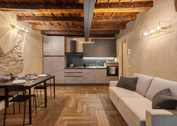 公寓 Maison Le Chic 贝尔加莫